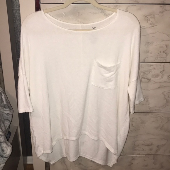 American Eagle Outfitters Dresses & Skirts - Really cute, soft and cozy sweater